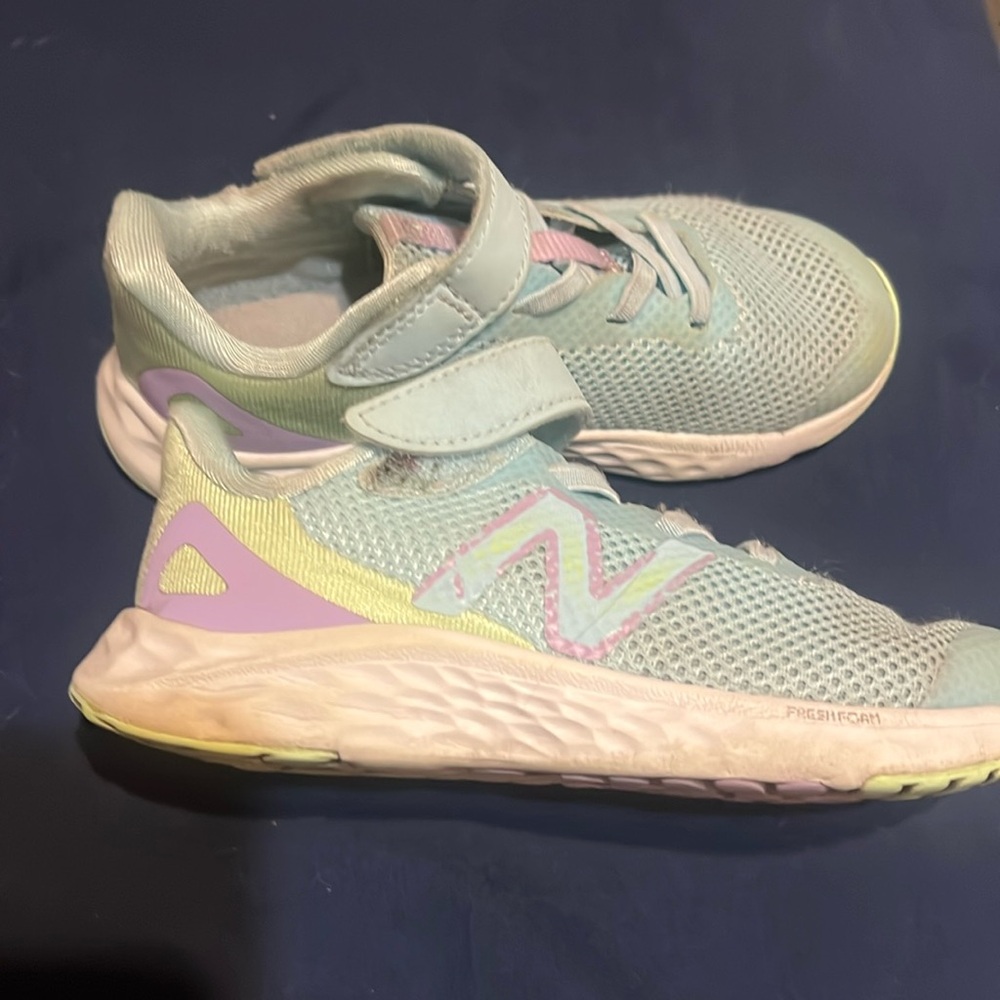 New Balance fresh foam kid shoe